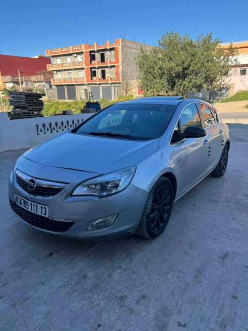 Opel Astra 2011 SPORT
