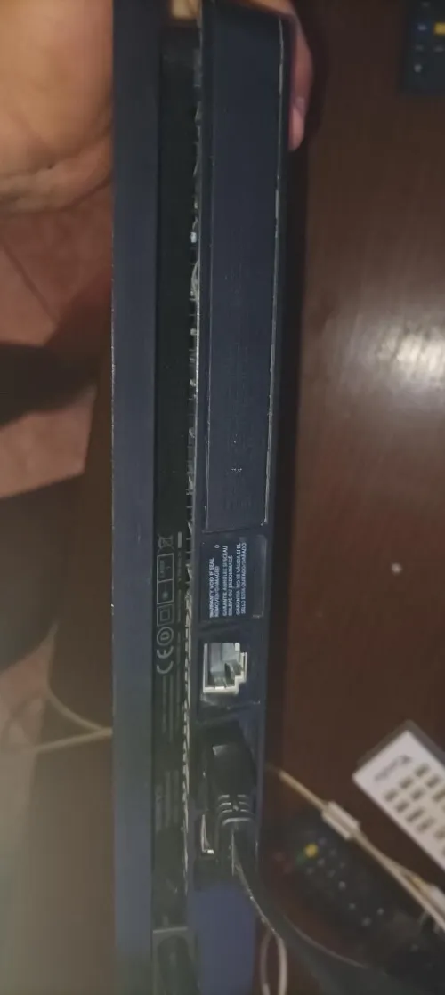 Ps4 slim 1T