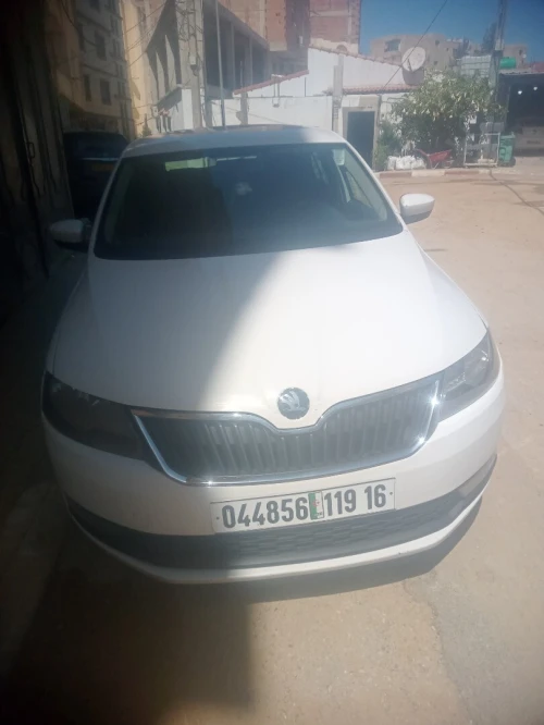 Skoda Rapid 2019 Ambition