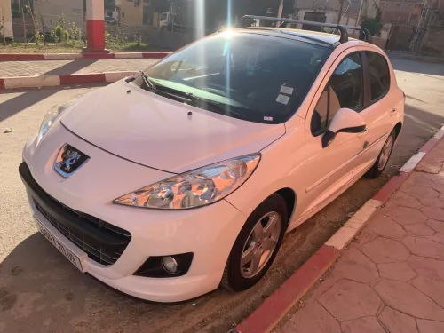 Peugeot 207 2011 207