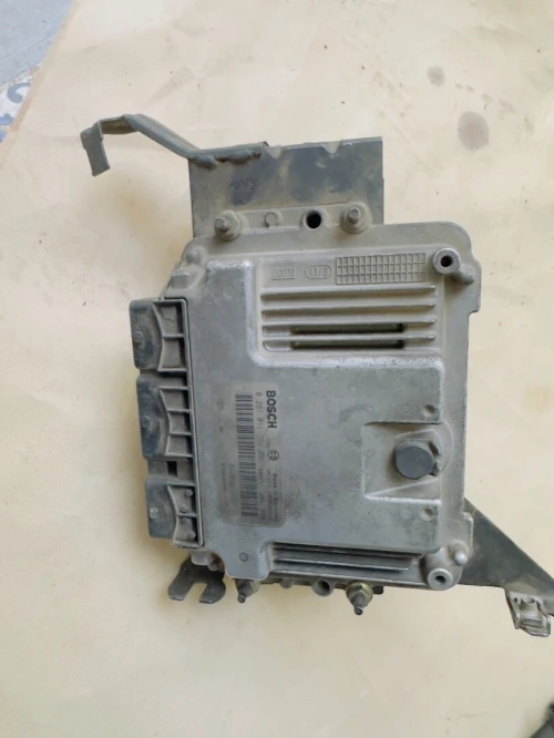 Démarreur 1.9 dci