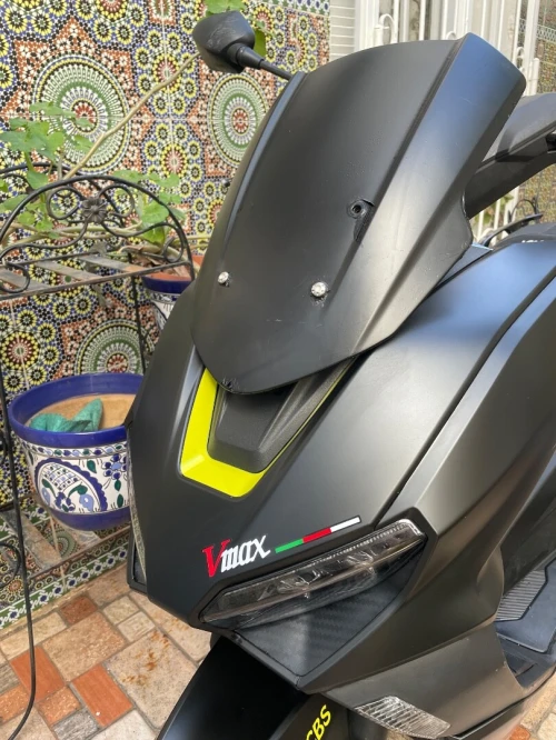 VMs V Max 2021
