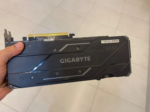 GTX 1660 Super Gigabyte