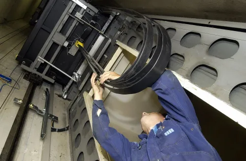 Montage, Installation & Mise en service, Maintenance, rénovation d'ascenseurs 