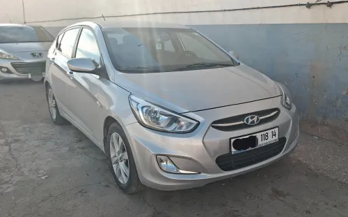Hyundai Accent RB  5 portes 2018 Préstige