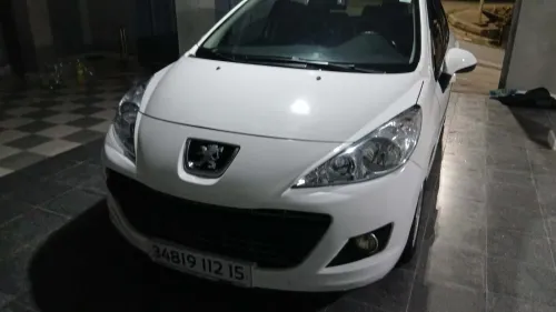 Peugeot 207 2012 