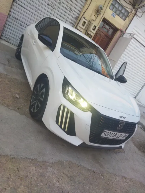 Peugeot 208 2024 Active Pack