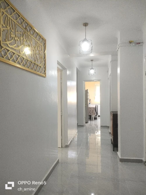 Location Appartement F4 Mostaganem Mostaganem