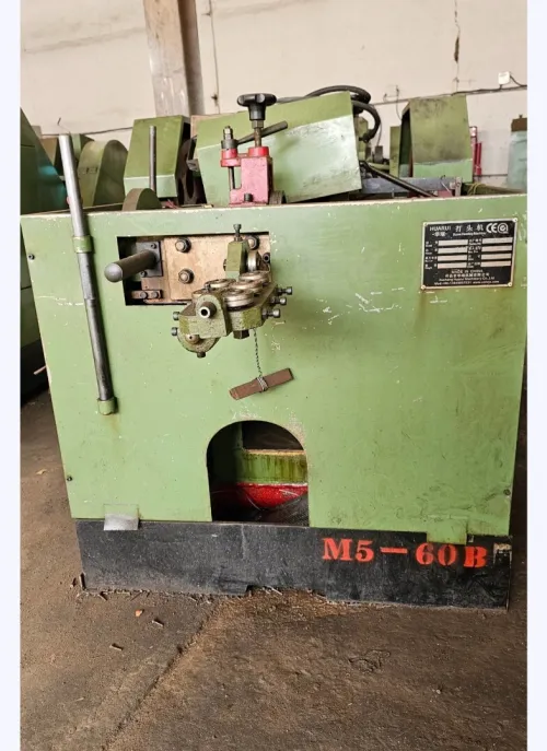 Chaine de production vis tout dimension 6 machine 