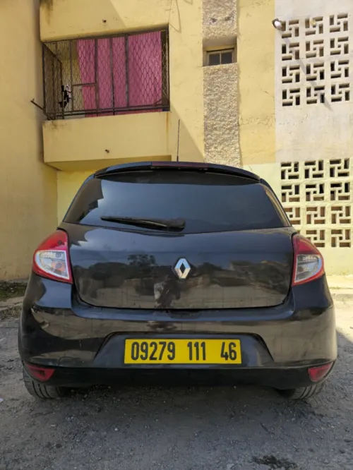 Renault Clio 3 2011 Night and Day