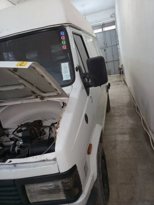 PEUJEOT J5 1994