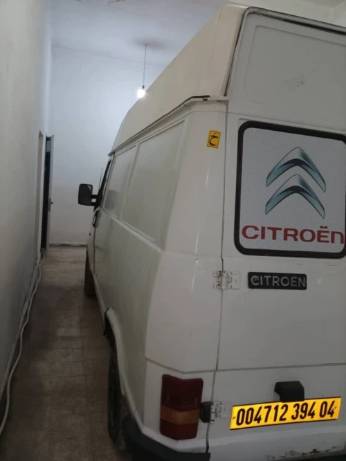 PEUJEOT J5 1994