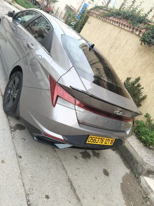 Hyundai Elantra 2021 GLS