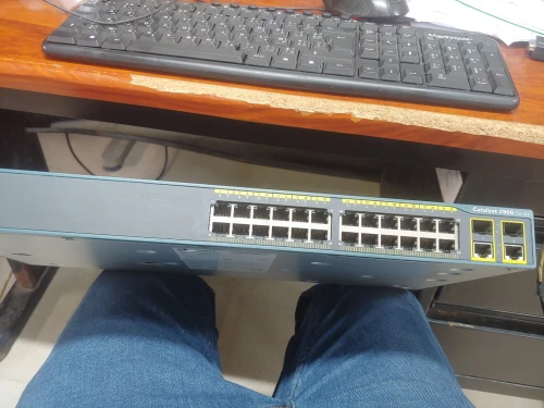 Switch catalyst 2960