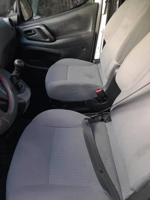 بيجو B9 2015