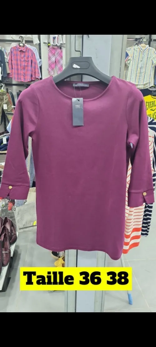 Lot des vêtements enfants femmes + de2200pieces hommes 