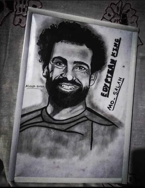 لوحات مرسومة باليد جاهزة  tableau de dessin a main