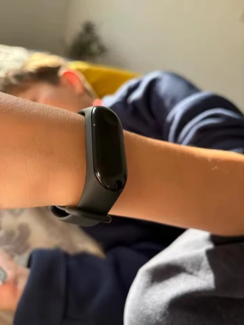 Bracelet en Silicone noir et gris pour Xiaomi Mi Band 3 4 5 6 7 et Bracelet scratch en noir
