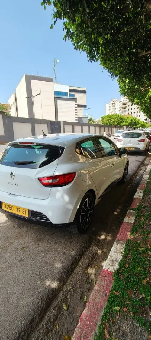 Renault Clio 4 2015 Limited