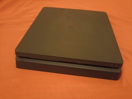 Ps4 slim