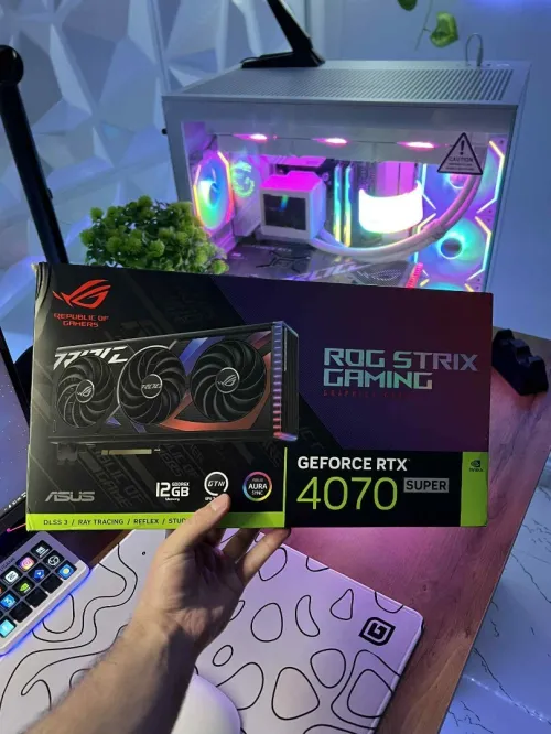 GPU 4070 SUPER ROG STRIX 