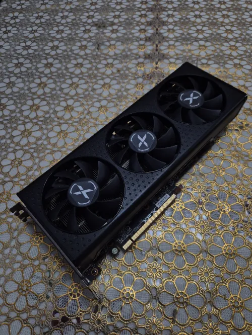RX 6600 XT 8GB Carte Graphique