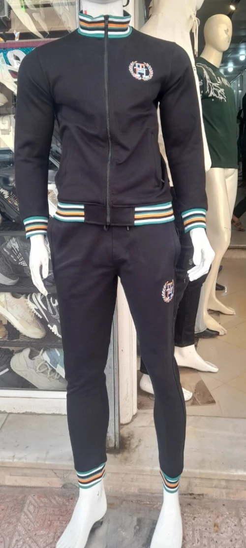 Ensemble Tommy Hilfiger super good 