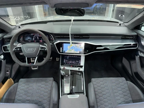 Audi RS6 Avante  2025 Performances
