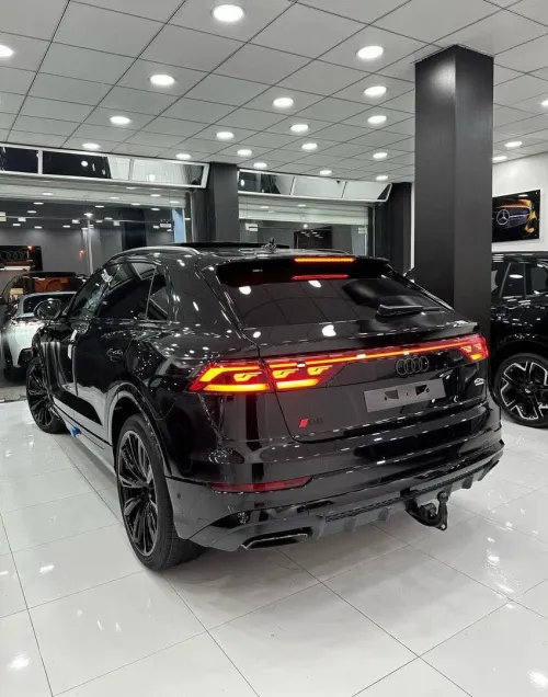 Audi Q8 Quattro 2025 S-Line