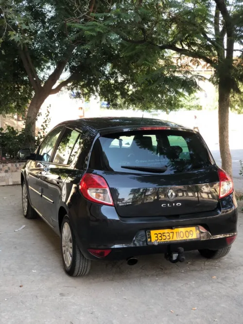 Renault Clio 3 2010 Exception
