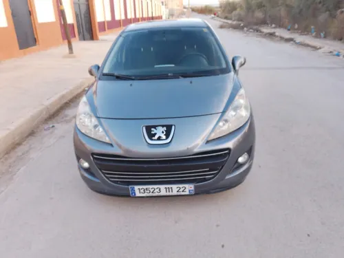Peugeot 207 2011 