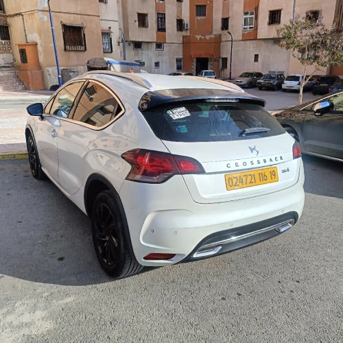 DS DS4 2016 So Chic Crossback