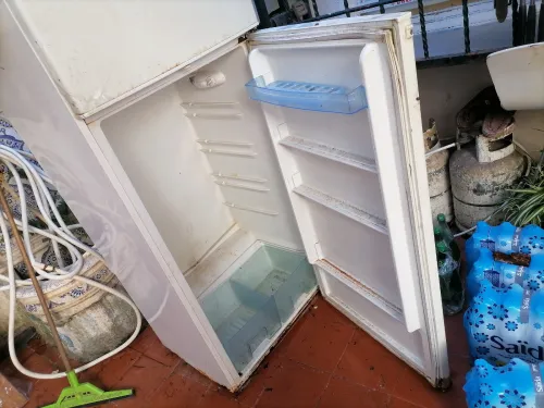 2 réfrigérateur congélateur frigidaire