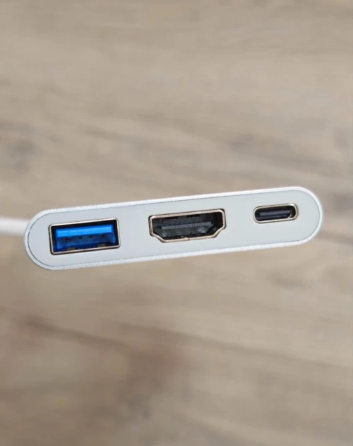 ADAPTATEUR HDMI 4k UHD USB-C DIGITAL AV  3 EN 1