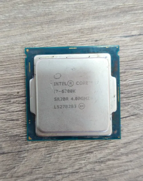 Processeur CPU Intel Core i7-6700K 6ème génération Skylake