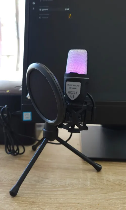 MICROPHONE GAMING RGB USB 1.35M SF-666R