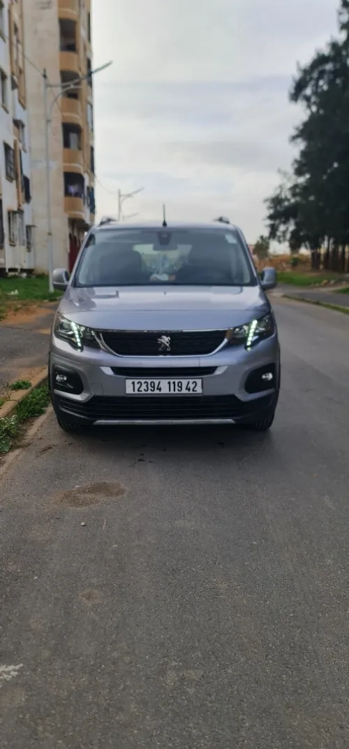 Peugeot Rifter 2019 