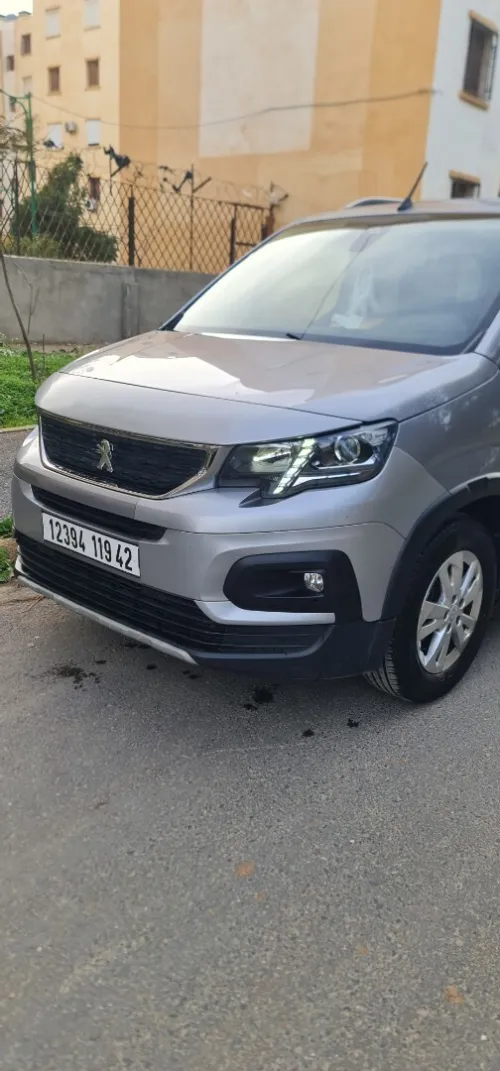 Peugeot Rifter 2019 