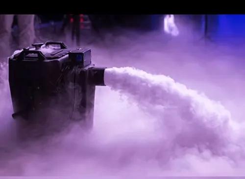 Machine fumee lourde
