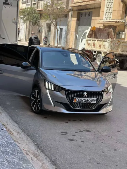 Peugeot 208 2022 GT Line