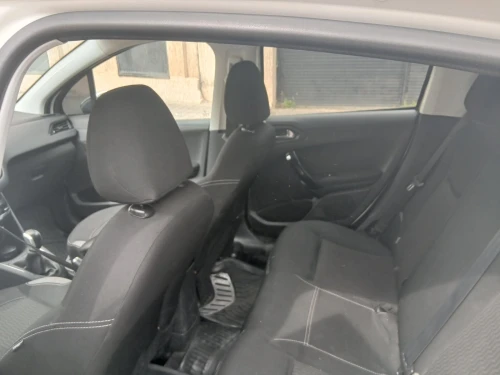 Peugeot 208 2016 Active Facelift