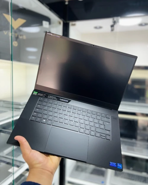 RAZER BLADE 15 ADVANCED I7-11800H 32GB 1TB SSD NVME RTX 3080 8GB GDDR6 QHD 240Hz