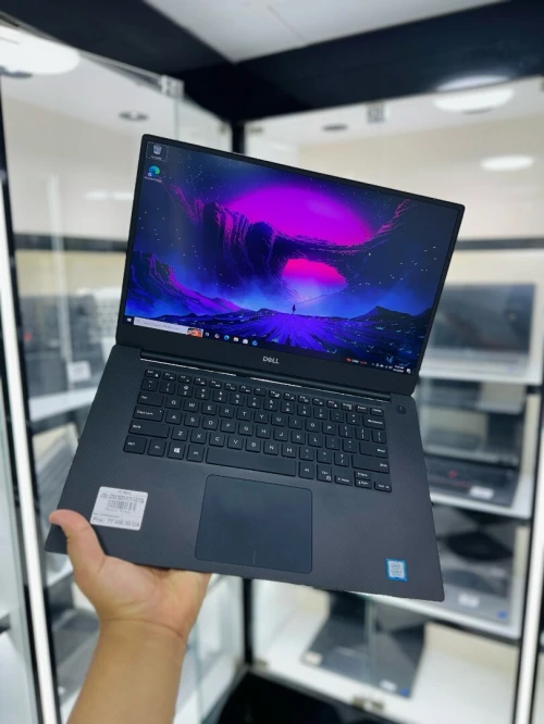 DELL PRECISION 5530 I7-8850H 16GB 256GB SSD NVME QUADRO P1000 4GB