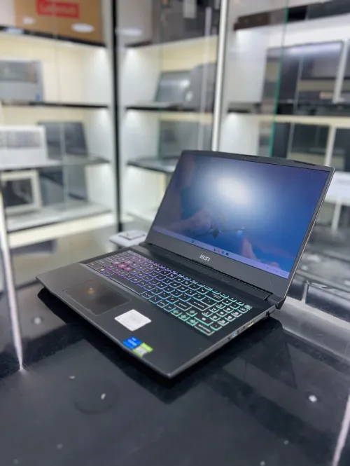MSI PULSE 15 I7-13700H 16GB DDR5 512GB SSD RTX 4060 8GB 144Hz
