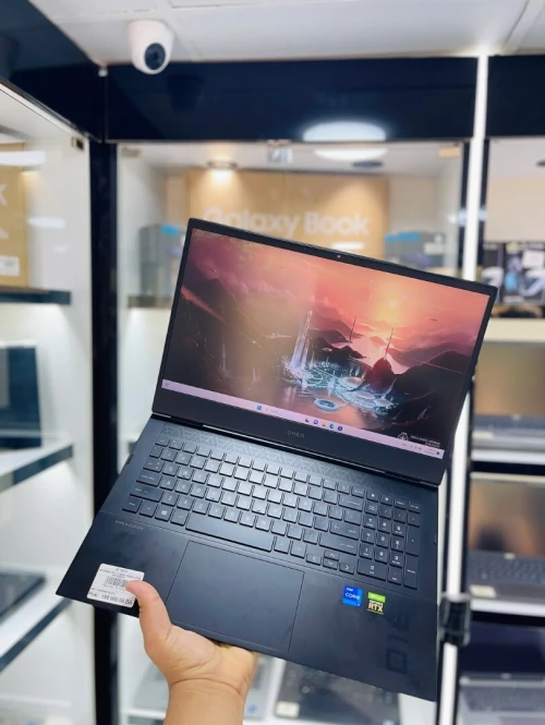 HP OMEN 16 I7-11800H 16GB 512GB RTX 3050TI 4GB VRAM