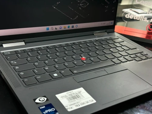 LENOVO THINKPAD X1 YOGA X360 AVEC STYLO  i7-1265U  16GB 512GB SSD