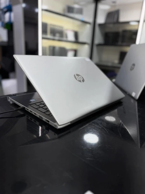 HP PROBOOK 450 G5 i7-8550u 8GB 256GB SSD