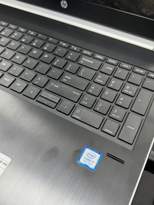 HP PROBOOK 450 G5 i7-8550u 8GB 256GB SSD