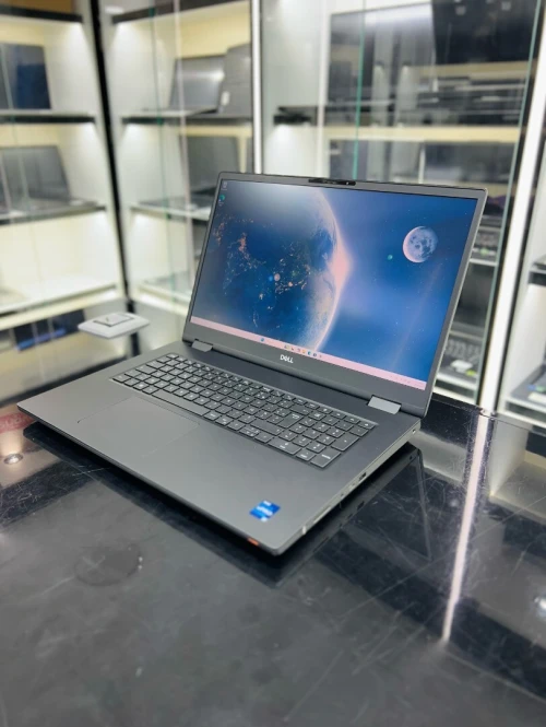 DELL PRECISION 7780 I7-13850Hx 32GB DDR 5 5600MHz 512GB SSD RTX 3500 ADA 12GB