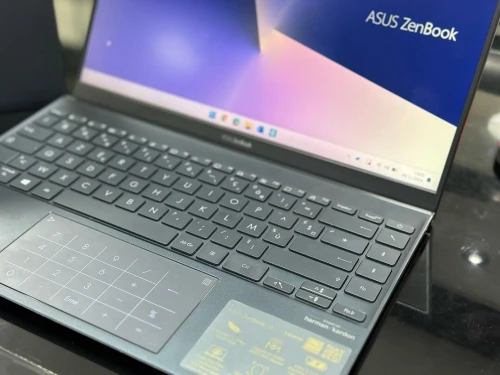 ASUS ZENBOOK 14  i7-1165G7 16GB 512GB SSD
